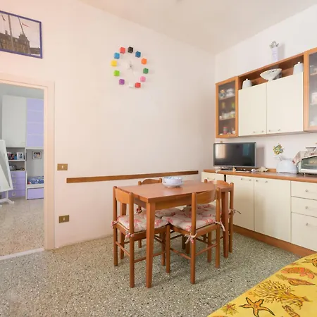 Il Cortile Nel Centro By Interhome Follonica