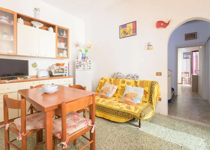 Il Cortile Nel Centro By Interhome Follonica